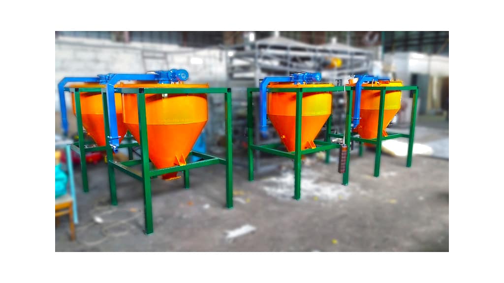 Reactor with dissolver, reactor pictures. reactor stainless steel, reactor stainless steel, dushka stainless factory Реактор з дисольвером, зображення реактора. реактор нержавійка, реактор нержавійка, душка нержавійка заводська