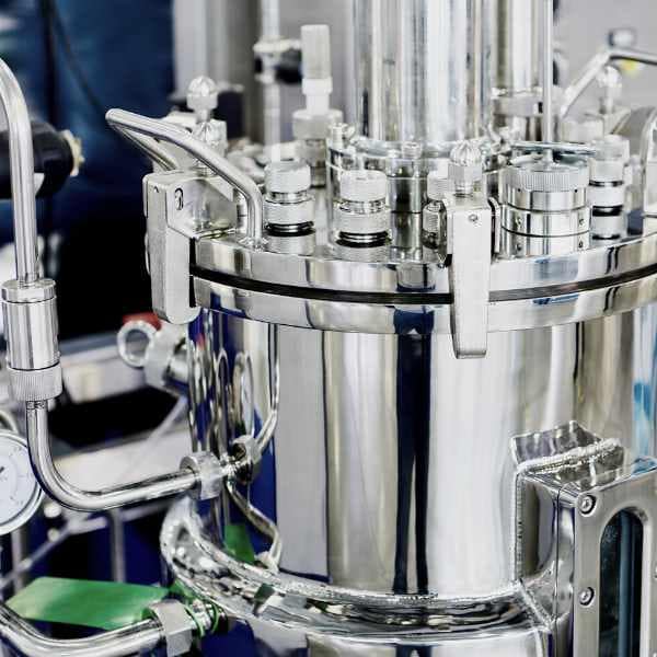 Reactor with dissolver, reactor pictures. reactor stainless steel, reactor stainless steel, dushka stainless factory
Реактор з дисольвером, зображення реактора. реактор нержавійка, реактор нержавійка, душка нержавійка заводська